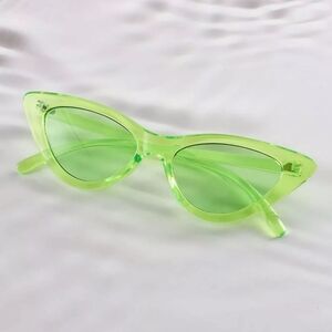 Like New! Przene cat eye sunglasses, fluorescent green frame and lens